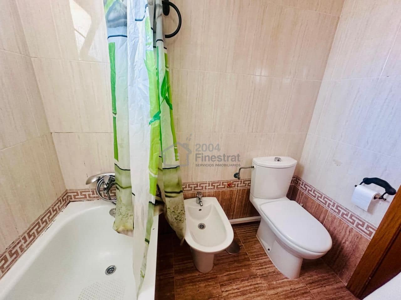 2 bedroom Flat for sale in Benidorm with garage - € 289,000 (Ref: 9626904)