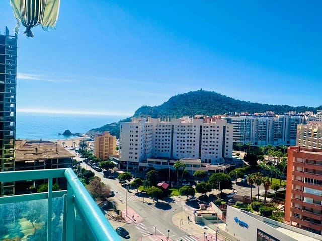 2 bedroom Flat for sale in Playa Poniente, Benidorm with garage - € 289,000 (Ref: 9626904)