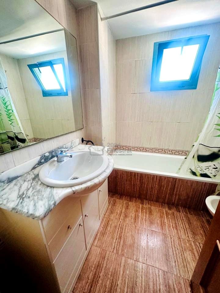 2 sovrum Lägenhet till salu i Benidorm med garage - 289 000 € (Ref: 9626904)