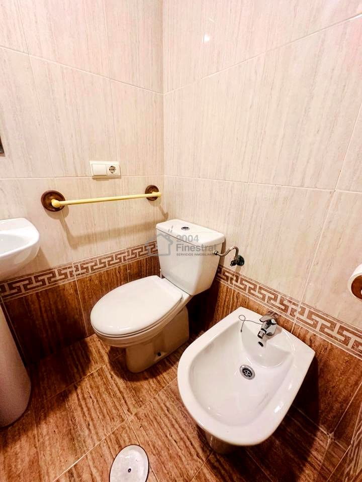 2 sovrum Lägenhet till salu i Benidorm med garage - 289 000 € (Ref: 9626904)