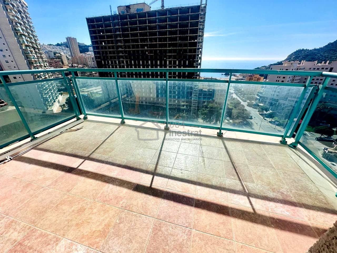 2 sovrum Lägenhet till salu i Benidorm med garage - 289 000 € (Ref: 9626904)