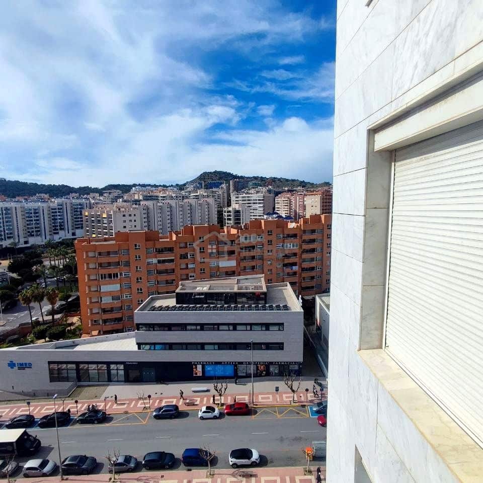 2 bedroom Flat for sale in Benidorm with garage - € 275,000 (Ref: 9626904)