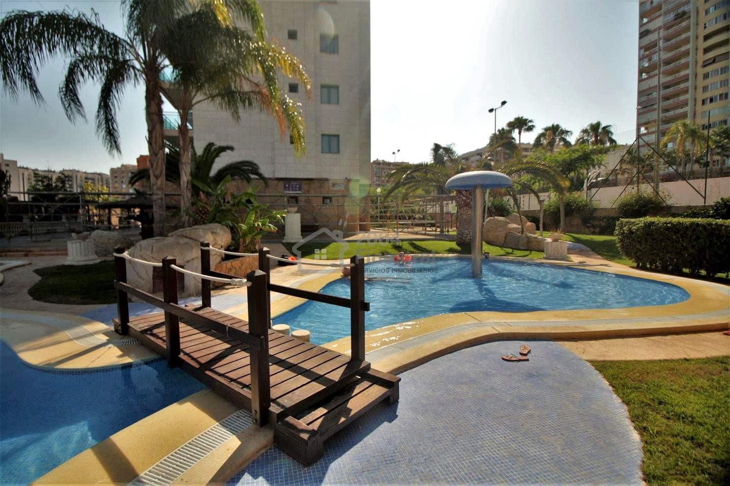 2 bedroom Flat for sale in Benidorm with garage - € 275,000 (Ref: 9626904)