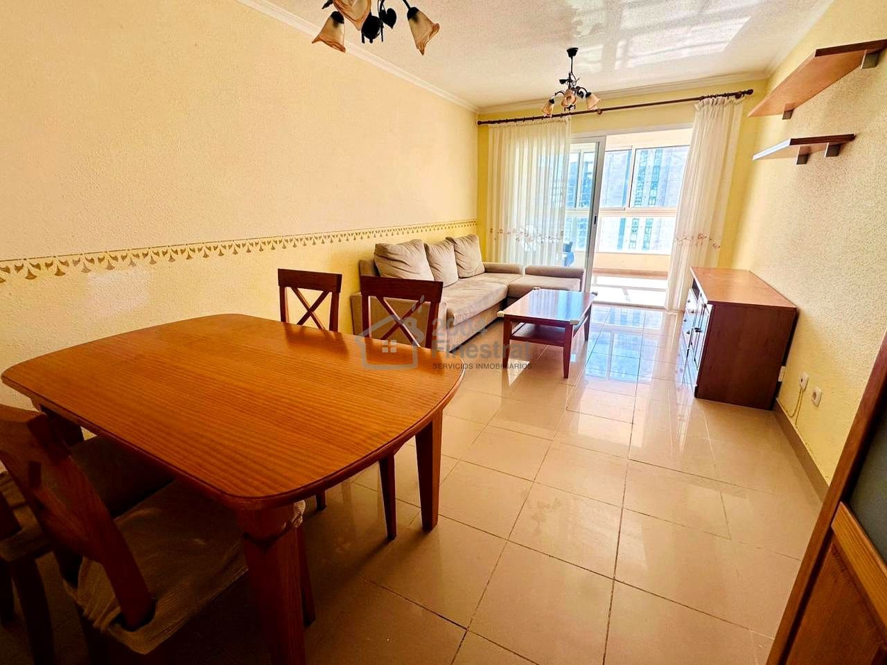 Appartement de 3 chambres à louer à Benidorm avec garage - 1 350 € (Ref: 9632800)