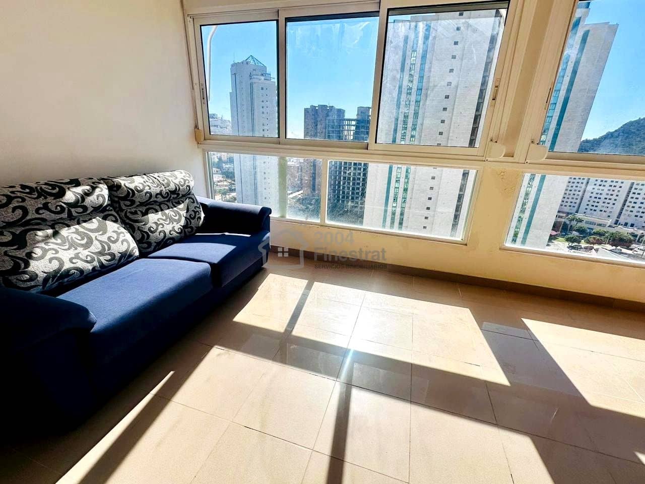 Appartement de 3 chambres à louer à Benidorm avec garage - 1 350 € (Ref: 9632800)