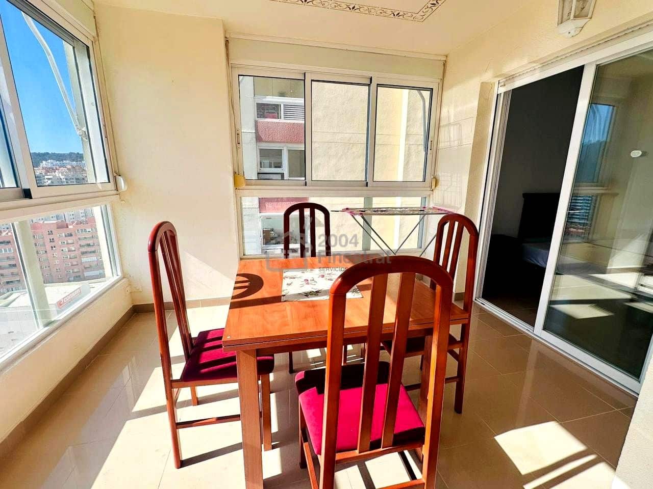 Appartement de 3 chambres à louer à Benidorm avec garage - 1 350 € (Ref: 9632800)