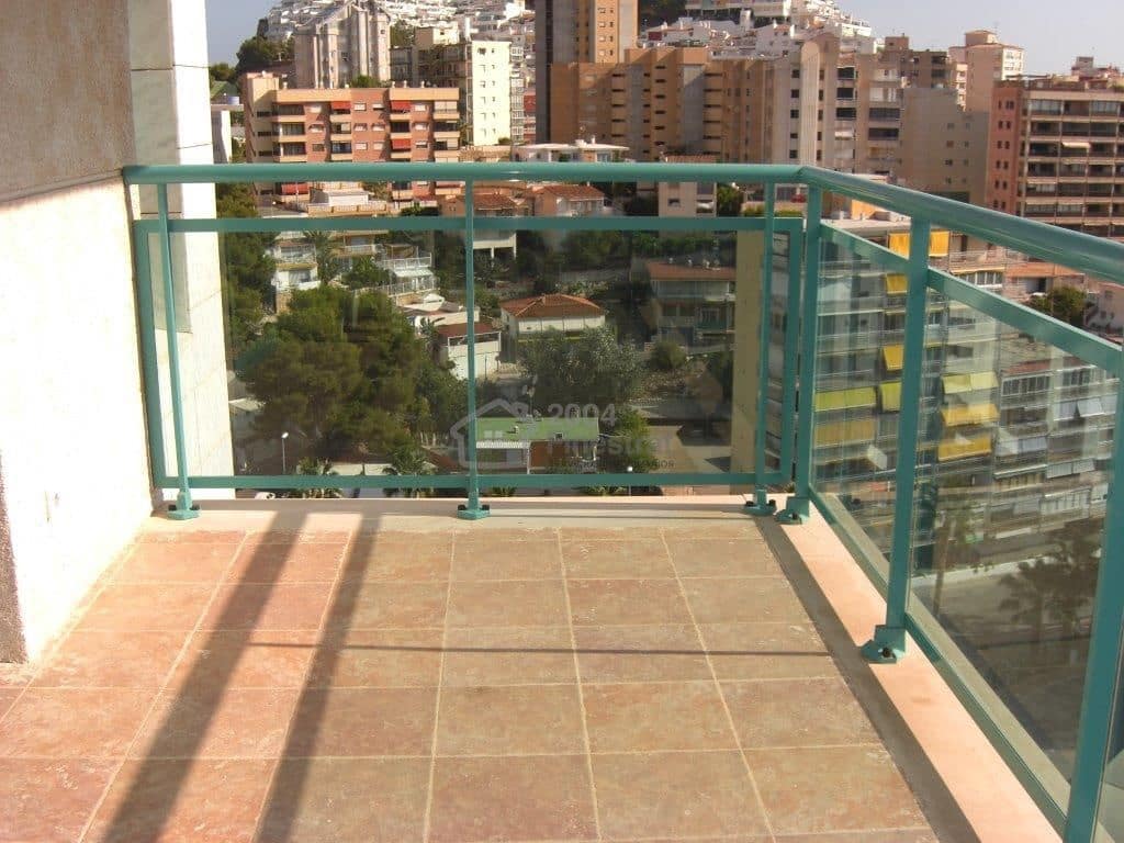 2 bedroom Flat for sale in La Villajoyosa / Vila Joiosa with pool - € 248,000 (Ref: 9672723)