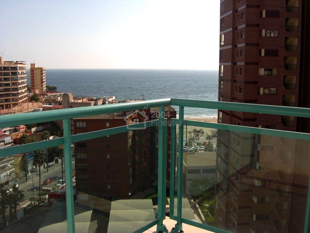 Piso de 2 habitaciones en La Villajoyosa / Vila Joiosa en venta con piscina - 248.000 € (Ref: 9672723)