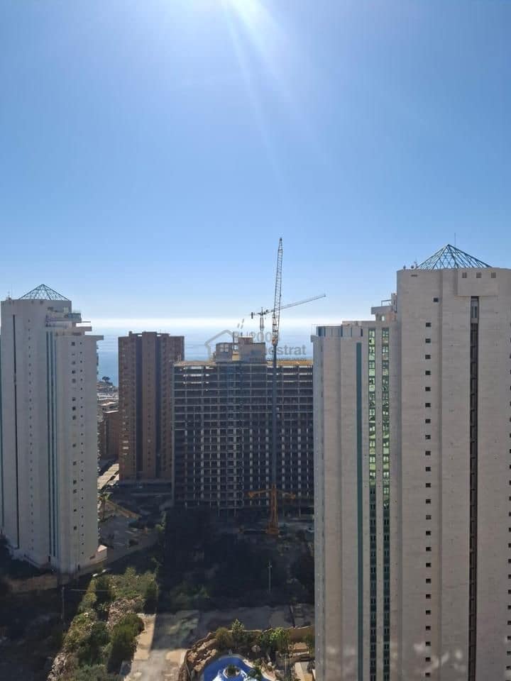 3 sovrum Lägenhet till salu i Benidorm med pool garage - 306 000 € (Ref: 9720592)