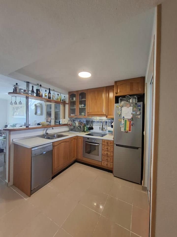 3 sovrum Lägenhet till salu i Benidorm med pool garage - 306 000 € (Ref: 9720592)