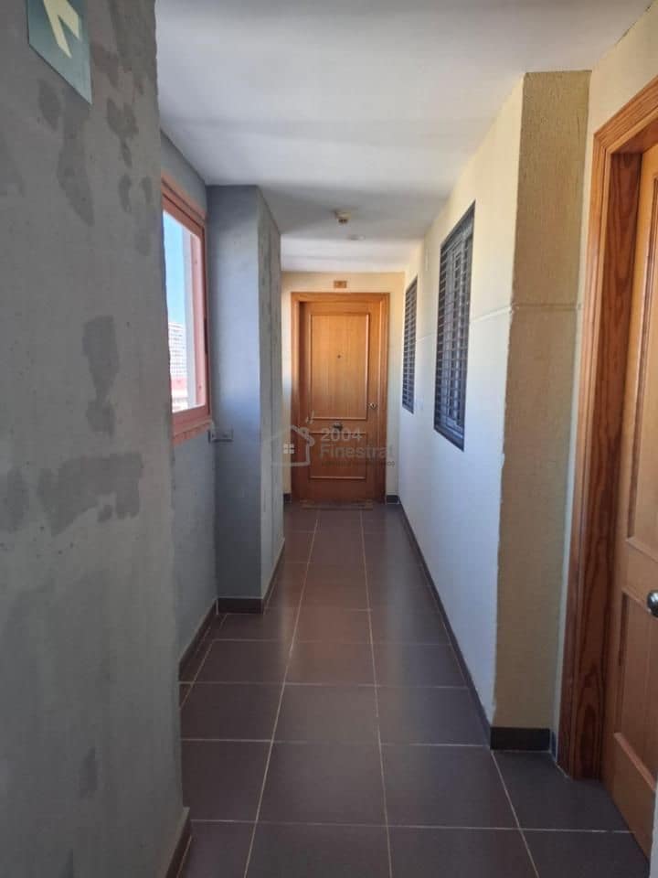 3 sovrum Lägenhet till salu i Benidorm med pool garage - 306 000 € (Ref: 9720592)