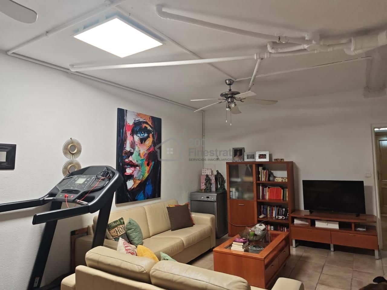 4 bedroom Villa for sale in La Nucia with garage - € 280,000 (Ref: 9733929)