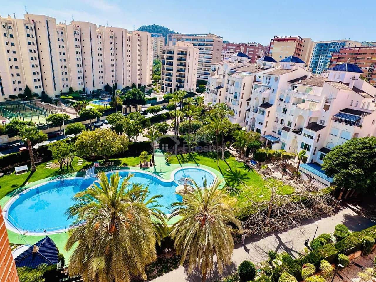 2 soverom Leilighet til salgs i La Villajoyosa / Vila Joiosa med svømmebasseng garasje - € 320 000 (Ref: 9758083)