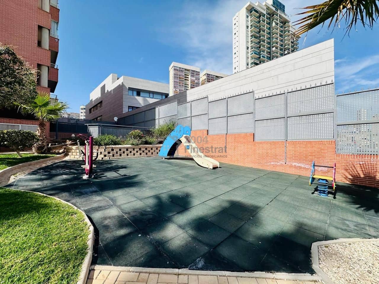 2 soverom Leilighet til salgs i La Villajoyosa / Vila Joiosa med svømmebasseng garasje - € 320 000 (Ref: 9758083)