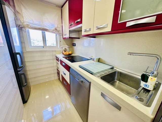 3 slaapkamer Flat te koop in Cala de Finestrat, Finestrat met zwembad - € 239.000 (Ref: 9768996)