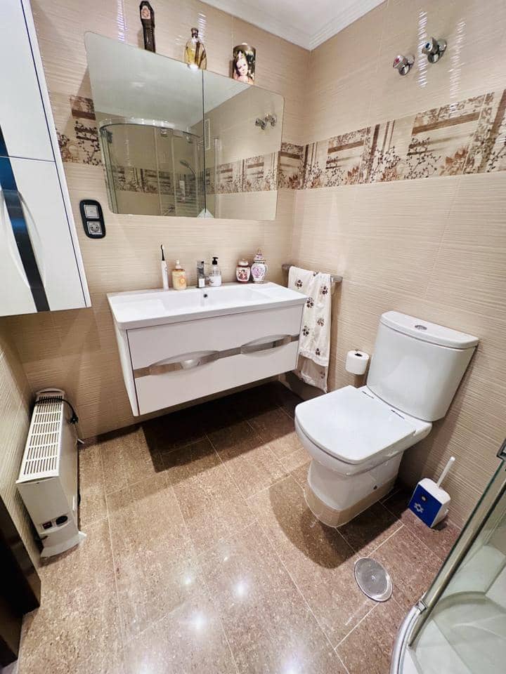 3 makuuhuone Asunto myytävänä paikassa Finestrat mukana uima-altaan - 239 000 € (Ref: 9768996)