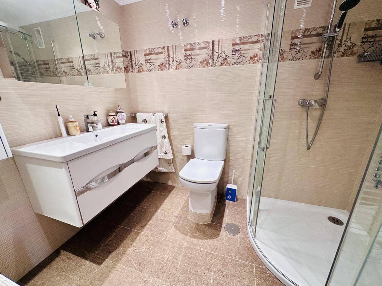 3 makuuhuone Asunto myytävänä paikassa Finestrat mukana uima-altaan - 239 000 € (Ref: 9768996)