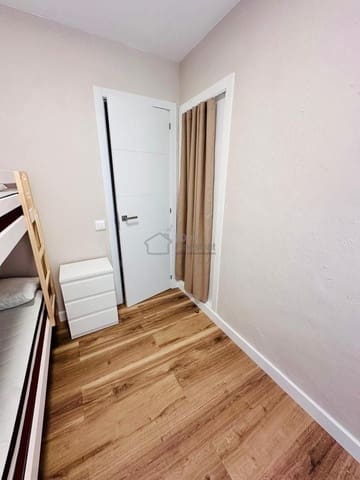 2 Zimmer Wohnung zu vermieten in Benidorm mit Garage - 1.200 € (Ref: 9772458)