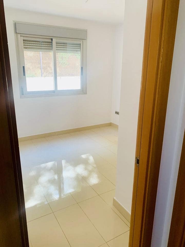 2 sovrum Lägenhet till salu i Benidorm - 215 000 € (Ref: 9780438)