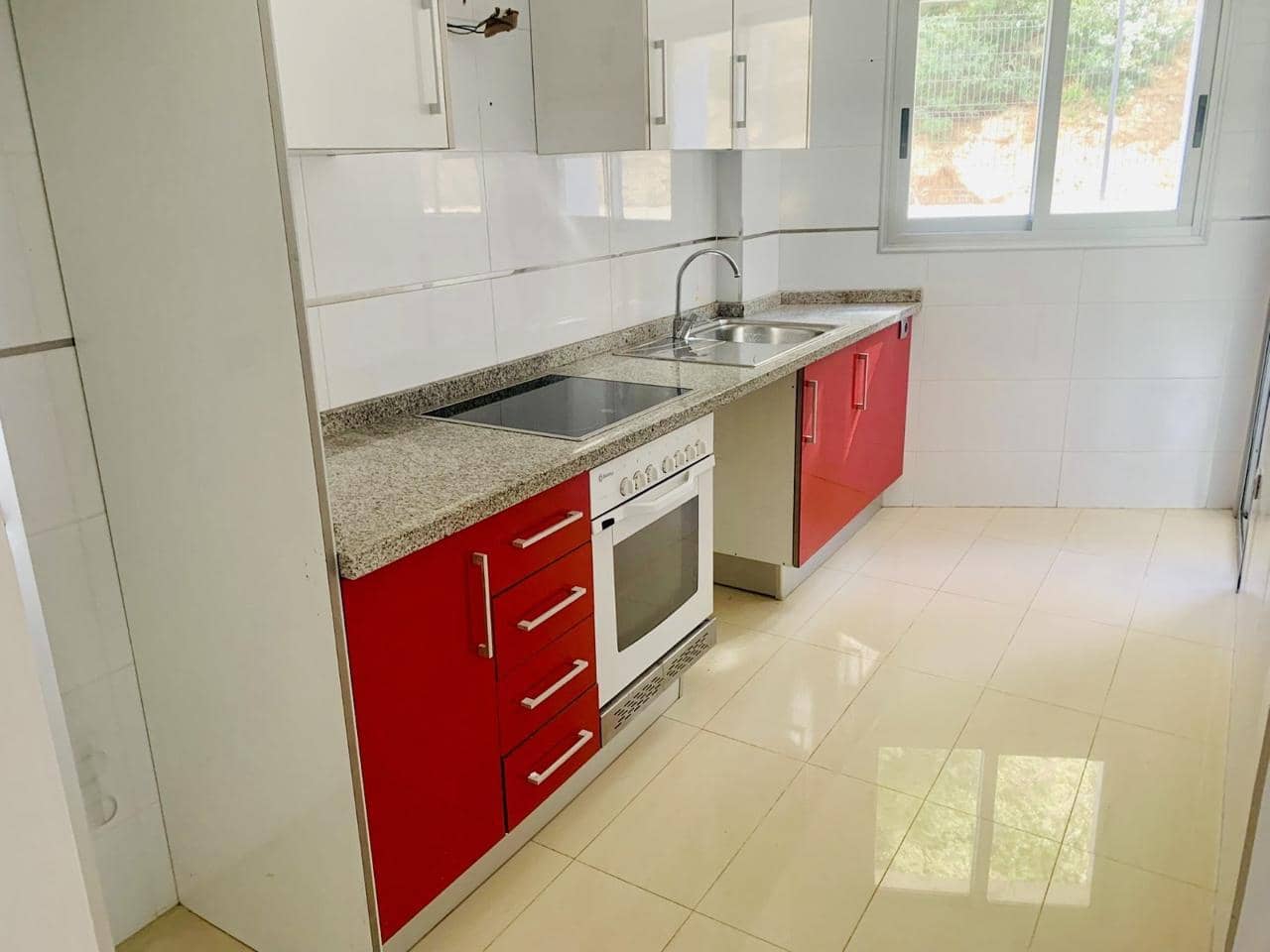 2 sovrum Lägenhet till salu i Benidorm - 215 000 € (Ref: 9780438)