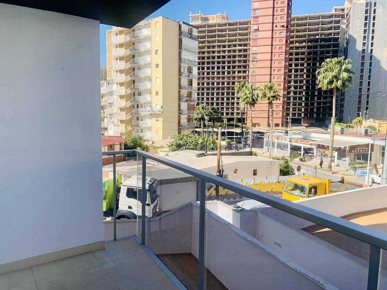 2 sovrum Lägenhet till salu i Benidorm - 215 000 € (Ref: 9780438)
