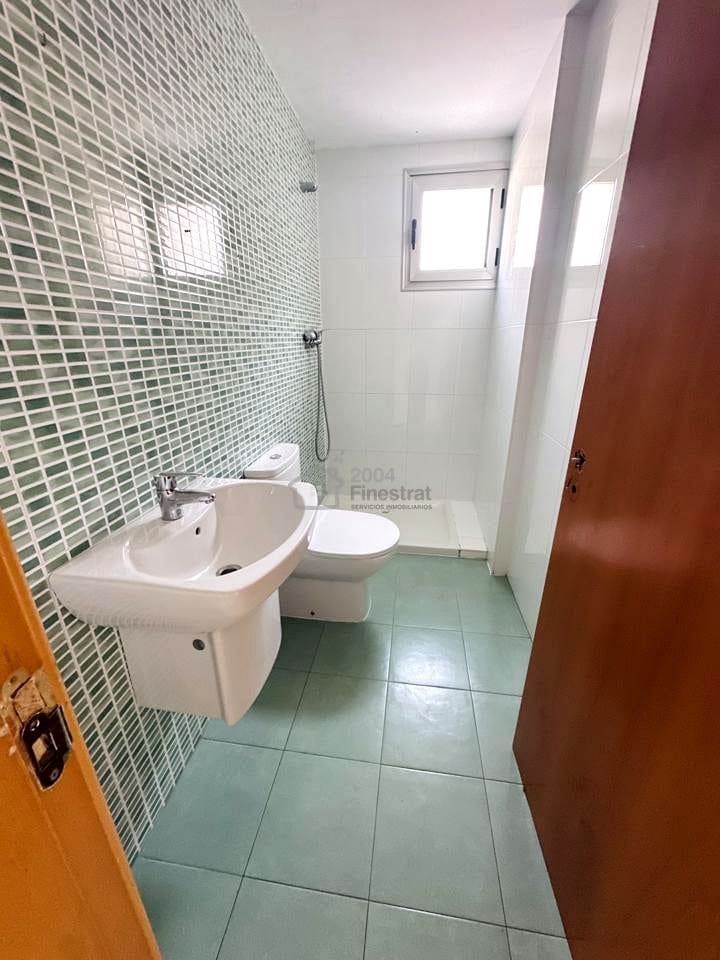 2 bedroom Flat for sale in Benidorm - € 215,000 (Ref: 9780438)