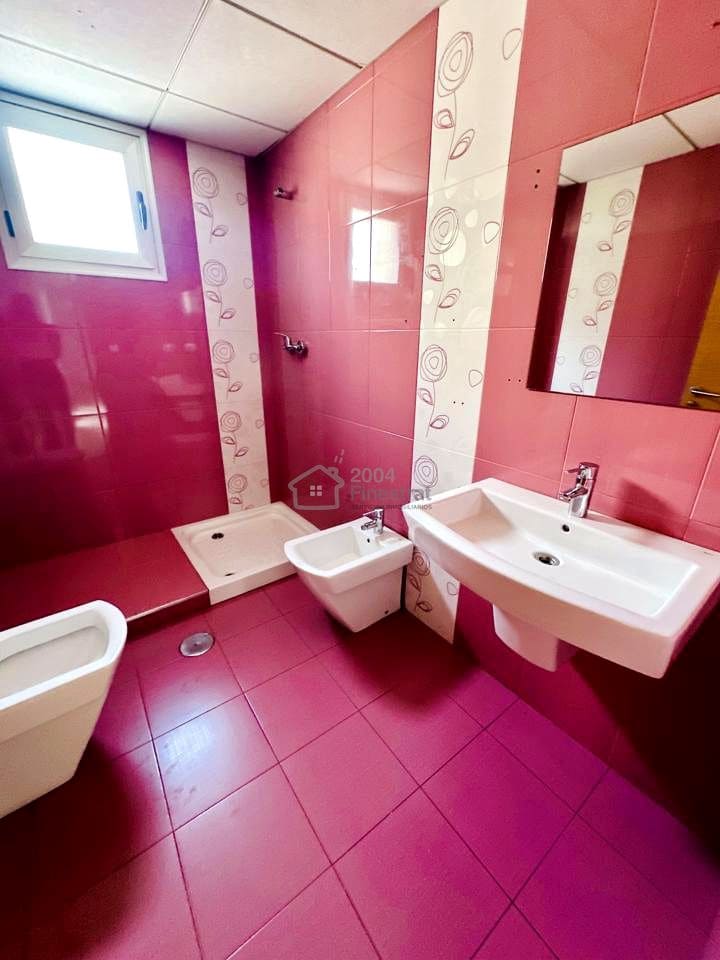 2 bedroom Flat for sale in Benidorm - € 215,000 (Ref: 9780438)