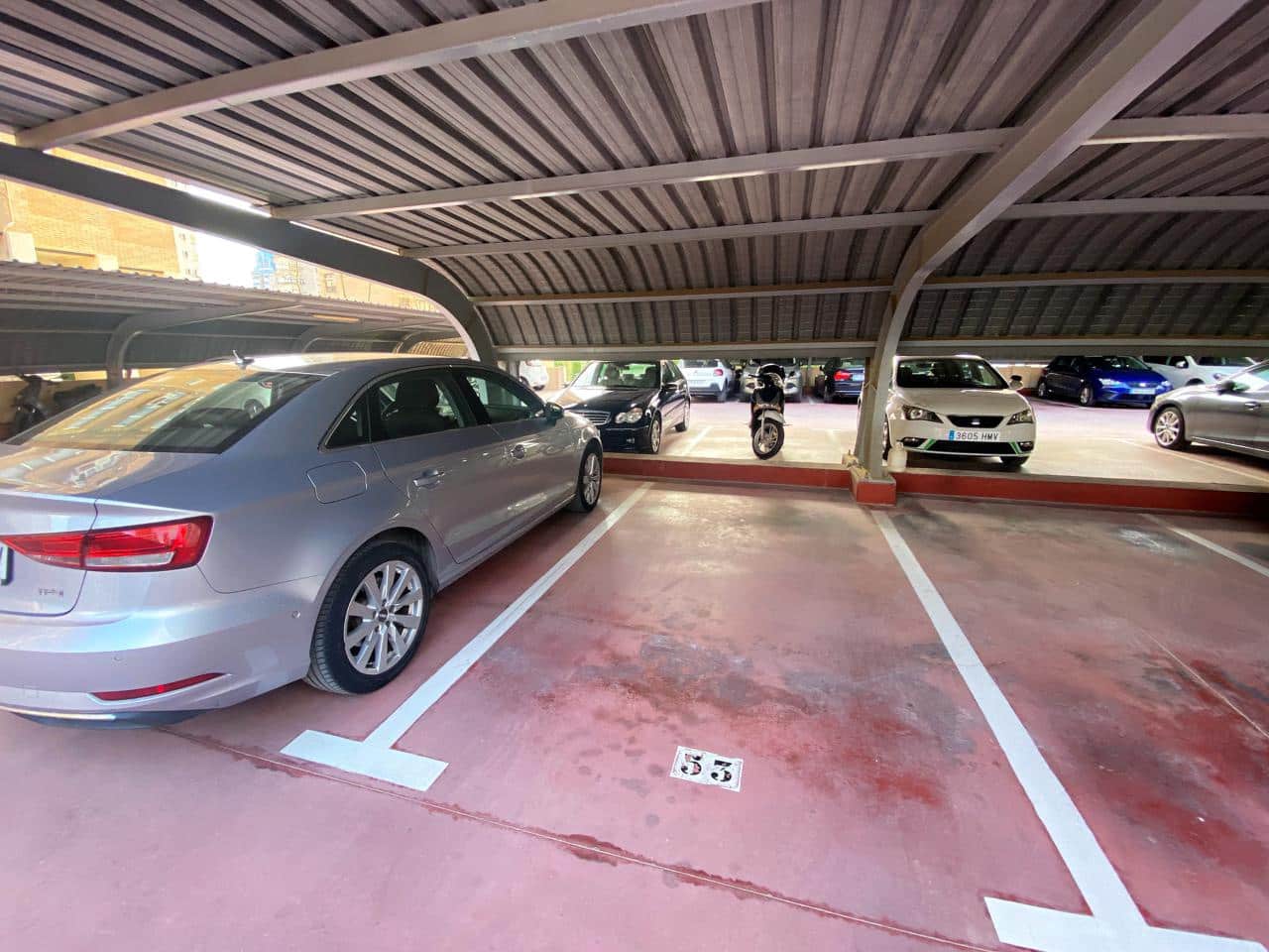 3 sypialnia Mieszkanie do wynajęcia w Benidorm z basenem garażem - 1 375 € (Ref: 9830299)