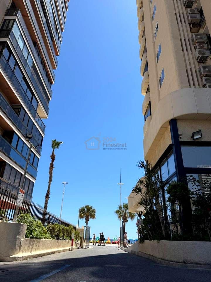 1 slaapkamer Flat te koop in Benidorm - € 525.000 (Ref: 9866345)