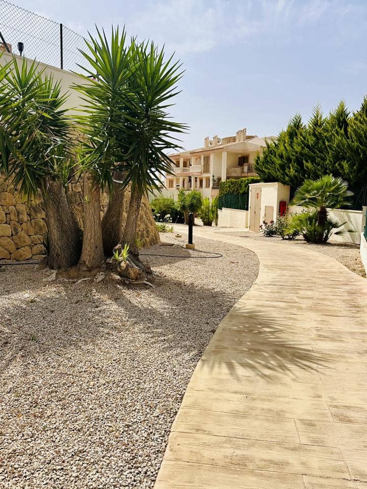 2 bedroom Flat for rent in Finestrat with pool garage - € 1,700 (Ref: 9877453)