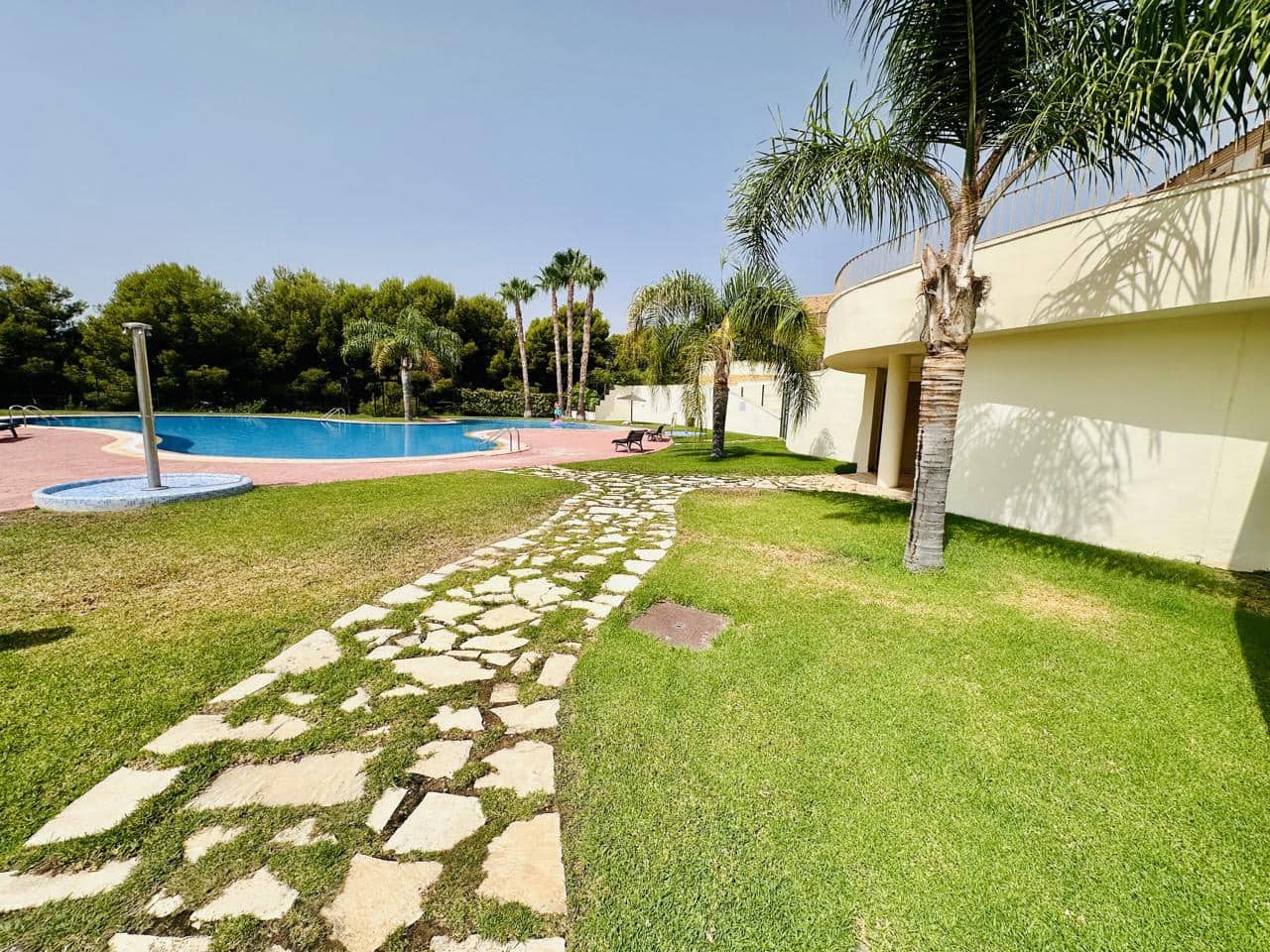 2 bedroom Flat for rent in Finestrat with pool garage - € 1,700 (Ref: 9877453)