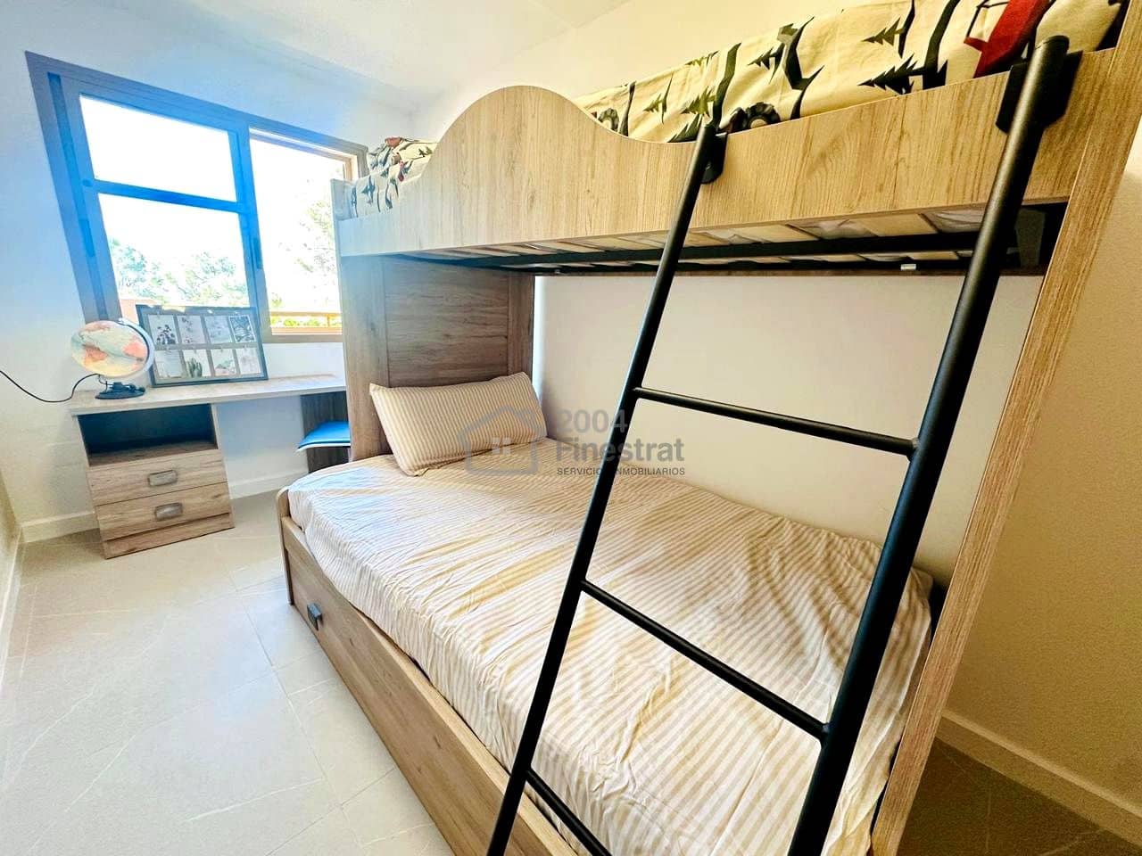 2 sovrum Lägenhet att hyra i Finestrat med pool garage - 1 700 € (Ref: 9877453)