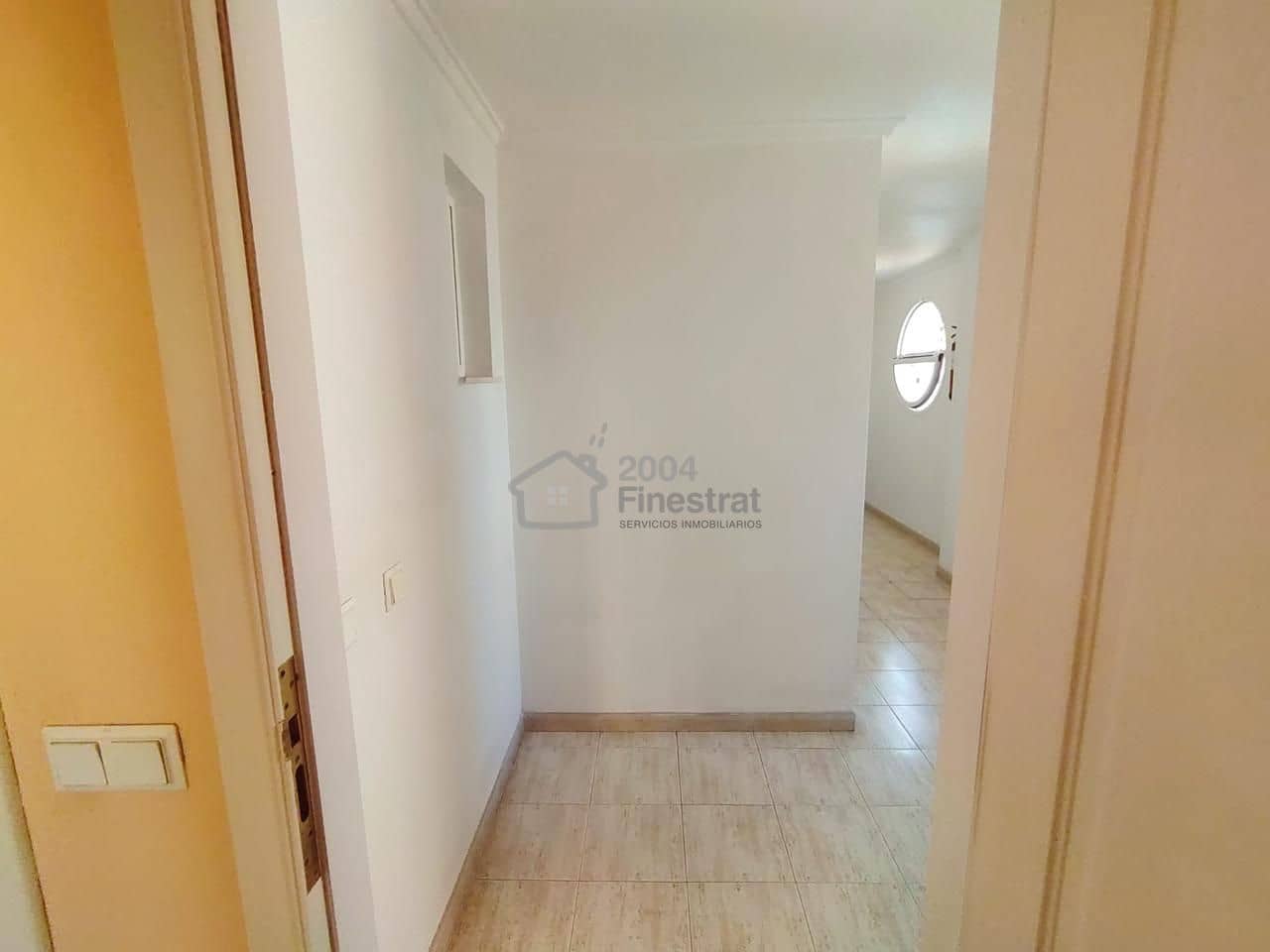 2 bedroom Flat for sale in Benidorm with pool garage - € 268,000 (Ref: 9879891)