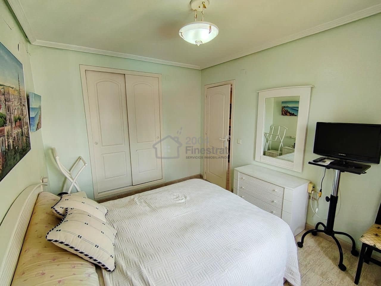 2 bedroom Flat for sale in Benidorm with pool garage - € 268,000 (Ref: 9879891)