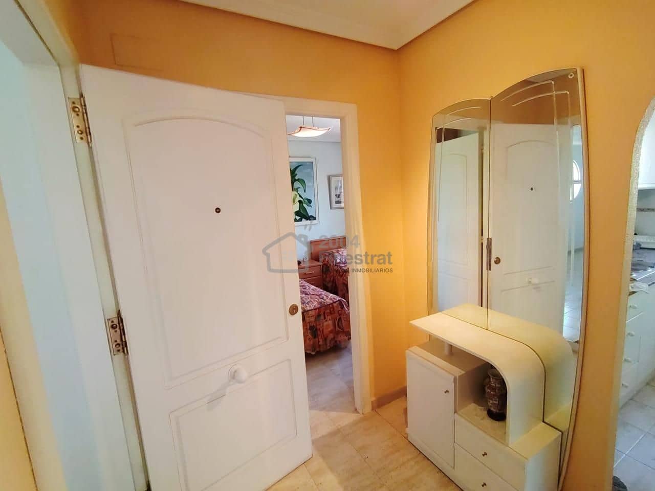 2 bedroom Flat for sale in Benidorm with pool garage - € 268,000 (Ref: 9879891)