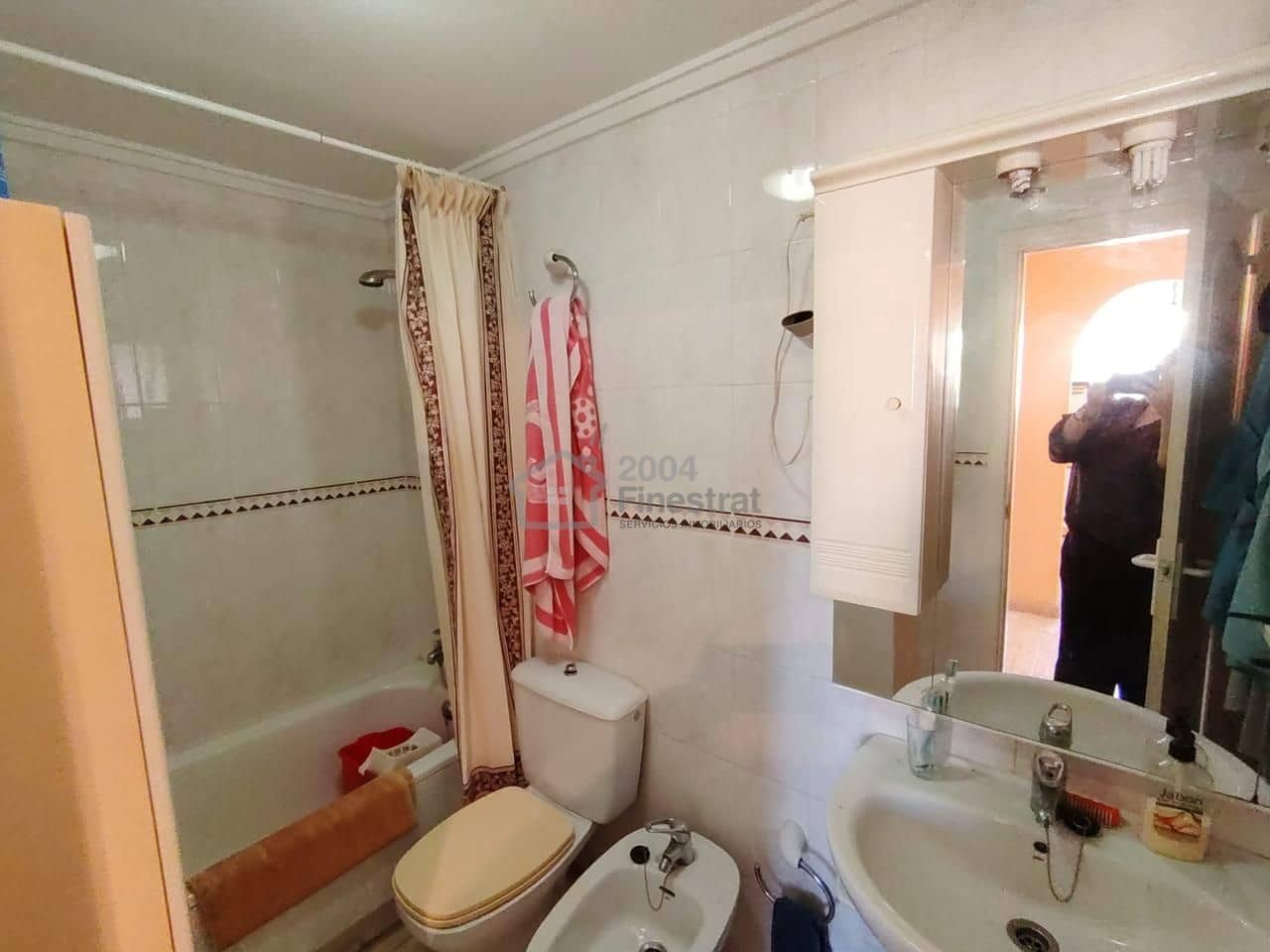 2 bedroom Flat for sale in Benidorm with pool garage - € 268,000 (Ref: 9879891)
