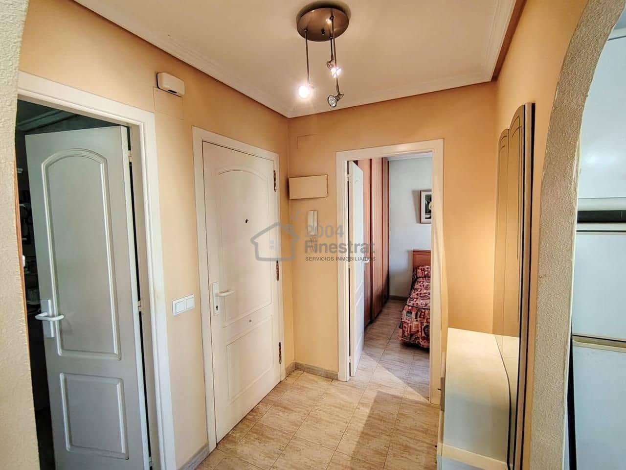 2 bedroom Flat for sale in Benidorm with pool garage - € 268,000 (Ref: 9879891)
