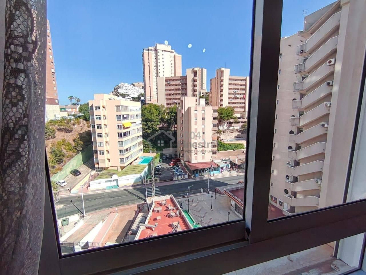 2 bedroom Flat for sale in Benidorm with pool garage - € 268,000 (Ref: 9879891)