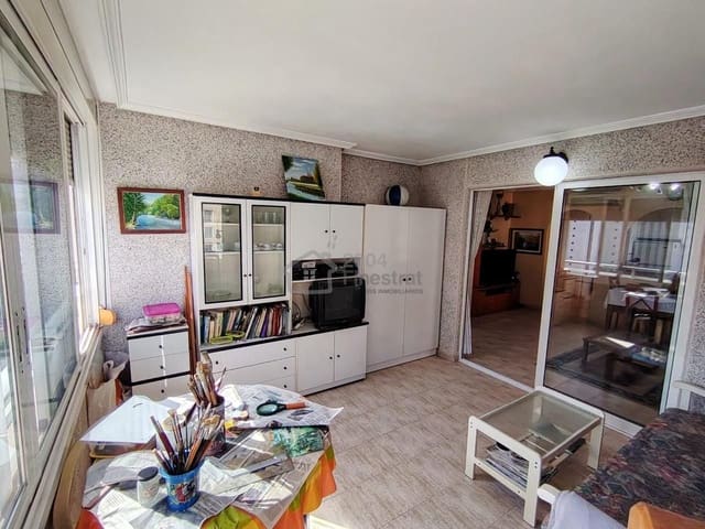 2 bedroom Flat for sale in Benidorm with pool garage - € 268,000 (Ref: 9879891)