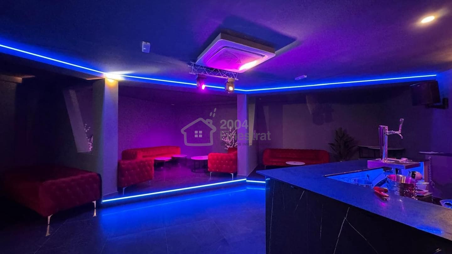 4 Zimmer Firma/Unternehmen zu verkaufen in Benidorm - 2.000.000 € (Ref: 9891231)