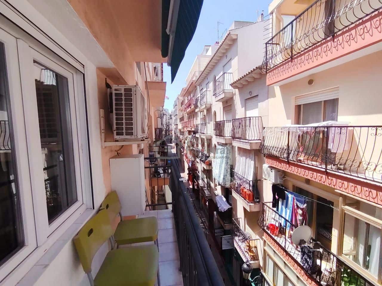3 camera da letto Appartamento in vendita in Benidorm - 218.000 € (Rif: 9936707)