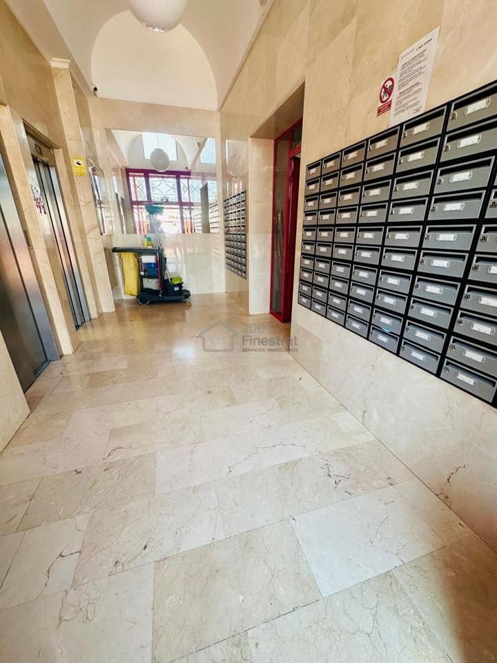 1 makuuhuone Asunto vuokrattavana paikassa Benidorm mukana uima-altaan 
autotalli - 750 € (Ref: 9948690)
