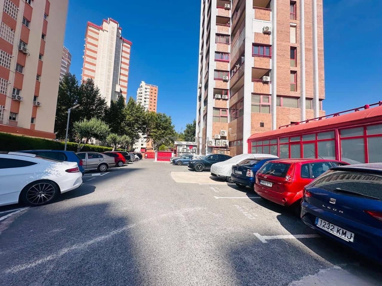 1 makuuhuone Asunto vuokrattavana paikassa Benidorm mukana uima-altaan 
autotalli - 750 € (Ref: 9948690)
