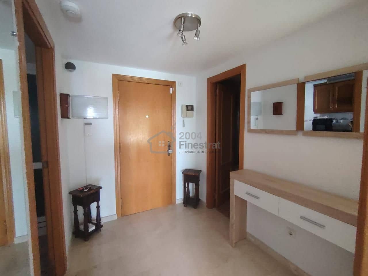 1 slaapkamer Flat te huur in Benidorm met zwembad garage - € 950 (Ref: 9961634)