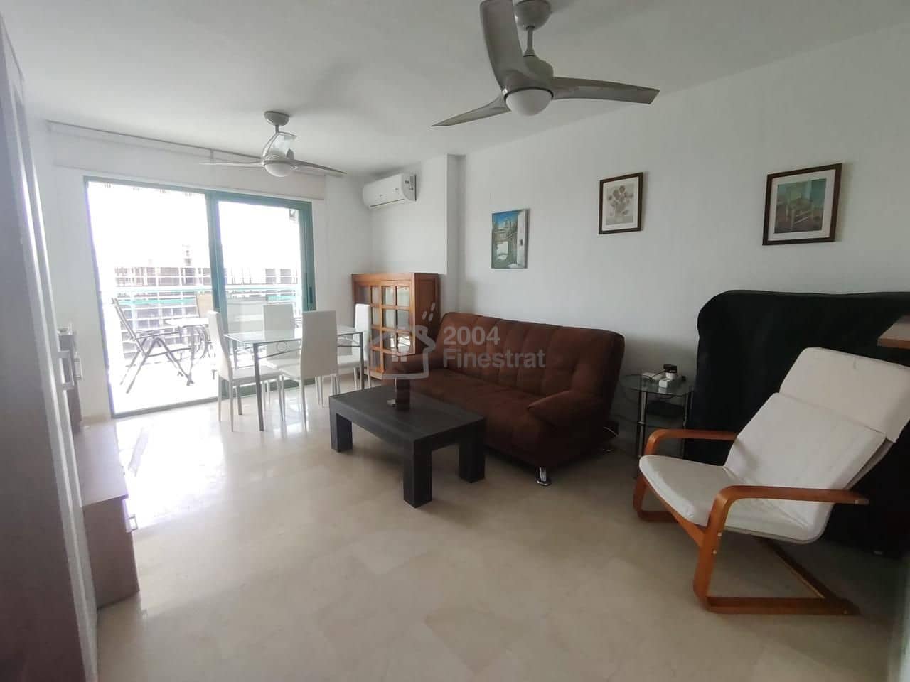 1 slaapkamer Flat te huur in Benidorm met zwembad garage - € 950 (Ref: 9961634)