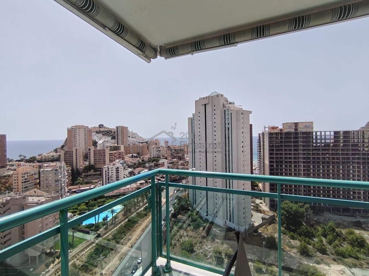 1 slaapkamer Flat te huur in Benidorm met zwembad garage - € 950 (Ref: 9961634)