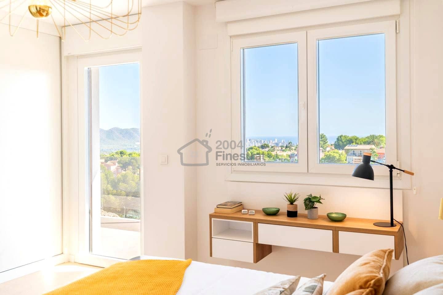 3 bedroom Villa for sale in La Nucia with pool garage - € 465,000 (Ref: 9981648)
