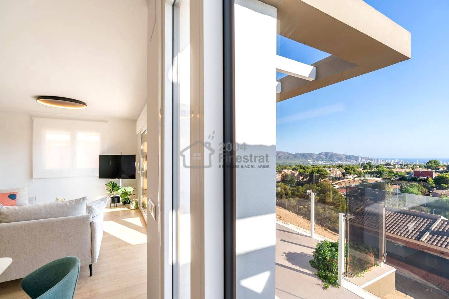 3 bedroom Villa for sale in La Nucia with pool garage - € 465,000 (Ref: 9981648)