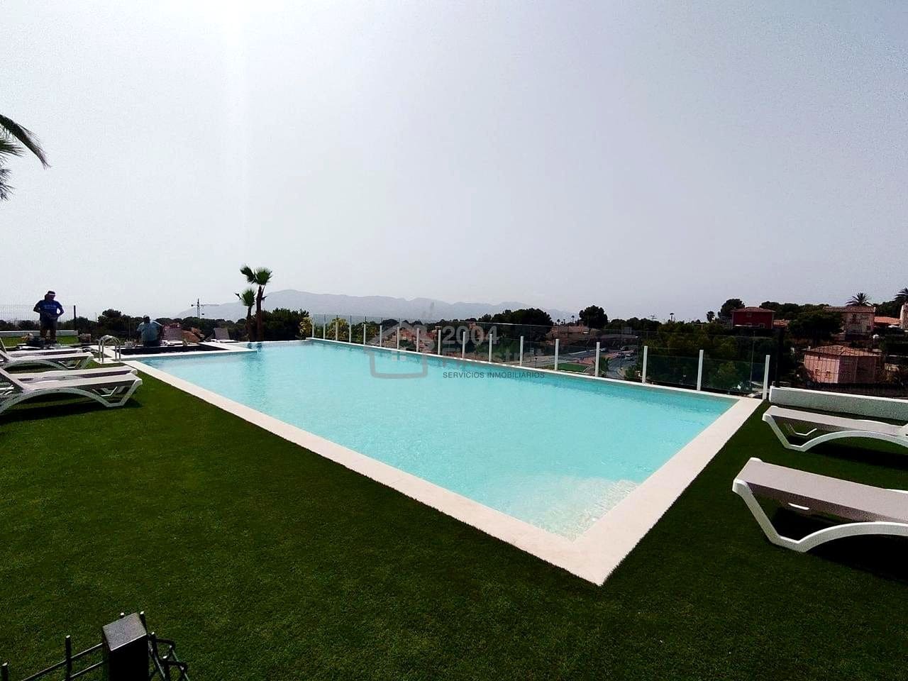 3 bedroom Villa for sale in La Nucia with pool garage - € 465,000 (Ref: 9981648)