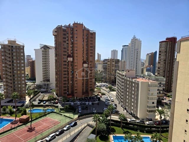2 slaapkamer Flat te koop in Juzgados - Plaza de Toros, Benidorm - € 203.000 (Ref: 9985687)